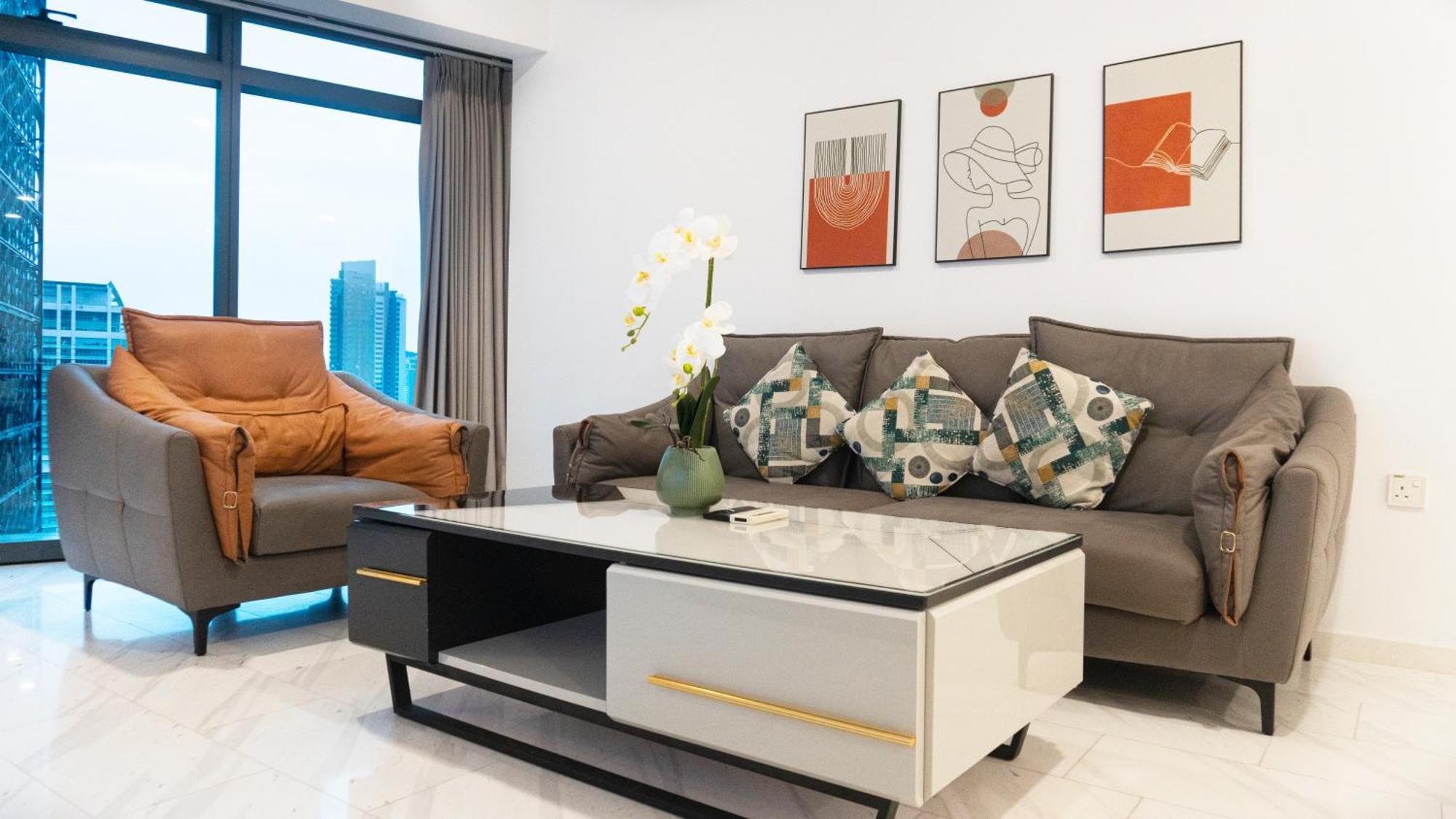 Moonway Suites At Eaton Klcc Куала Лумпур Екстериор снимка
