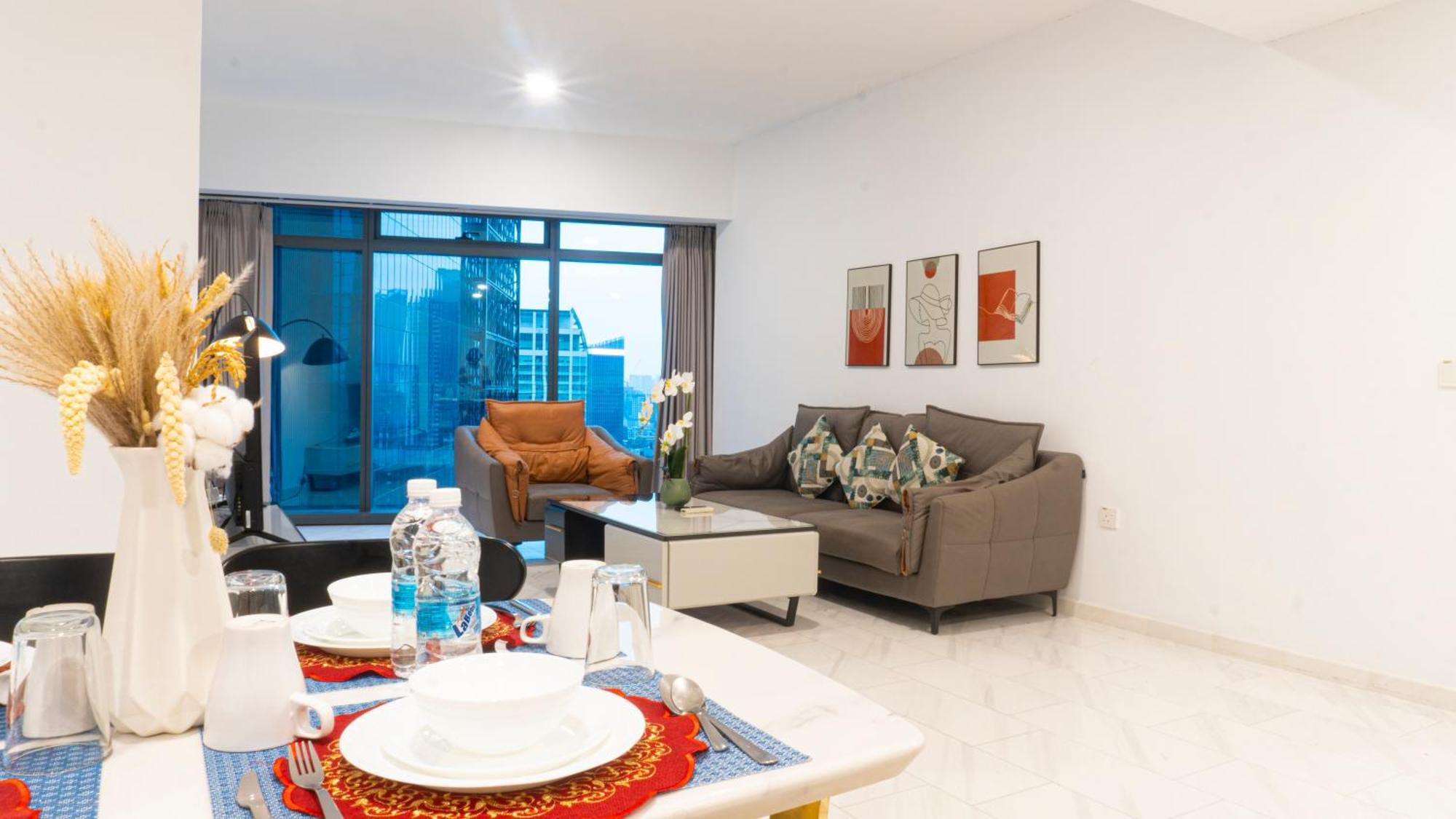 Moonway Suites At Eaton Klcc Куала Лумпур Екстериор снимка