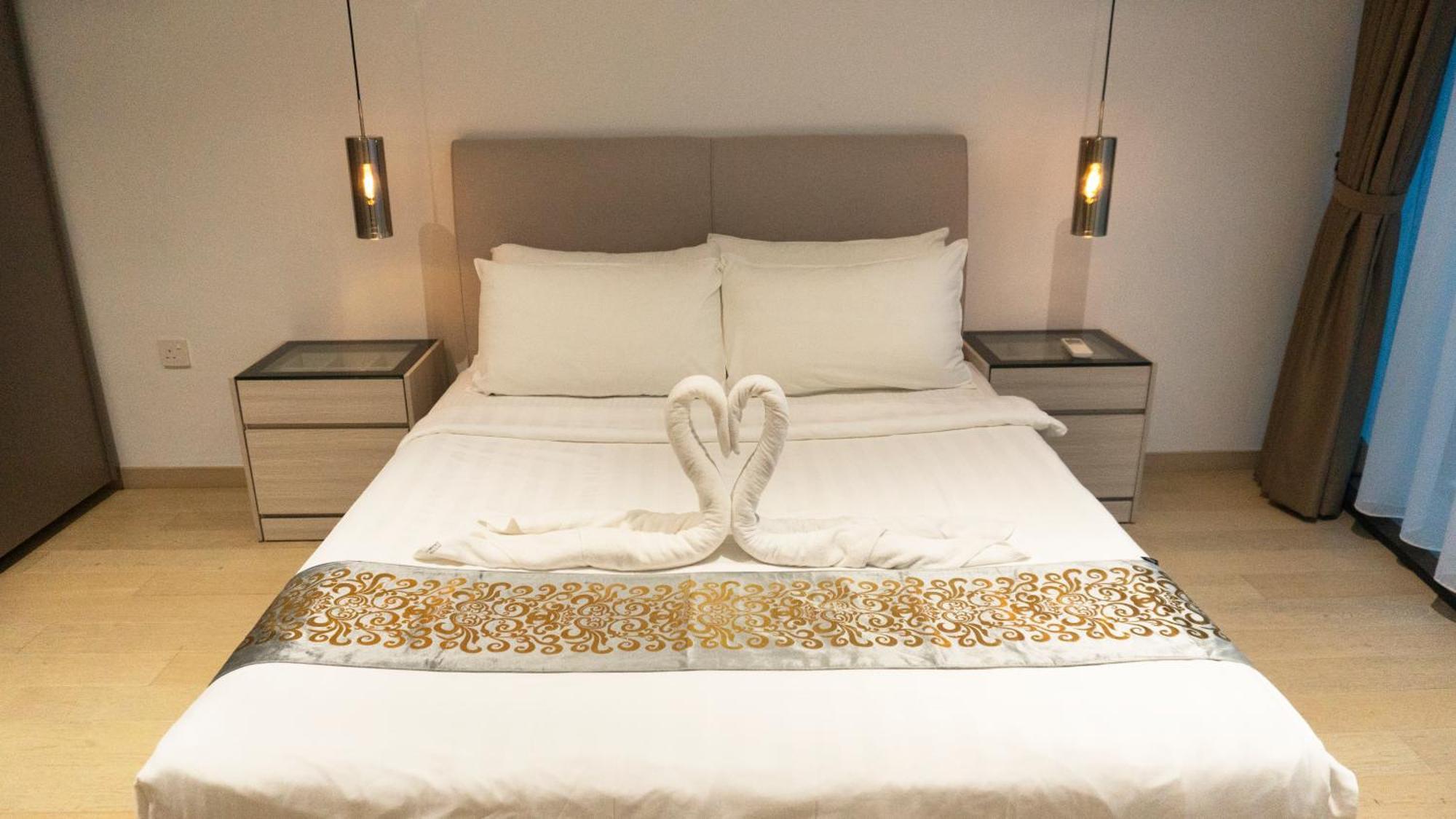 Moonway Suites At Eaton Klcc Куала Лумпур Екстериор снимка