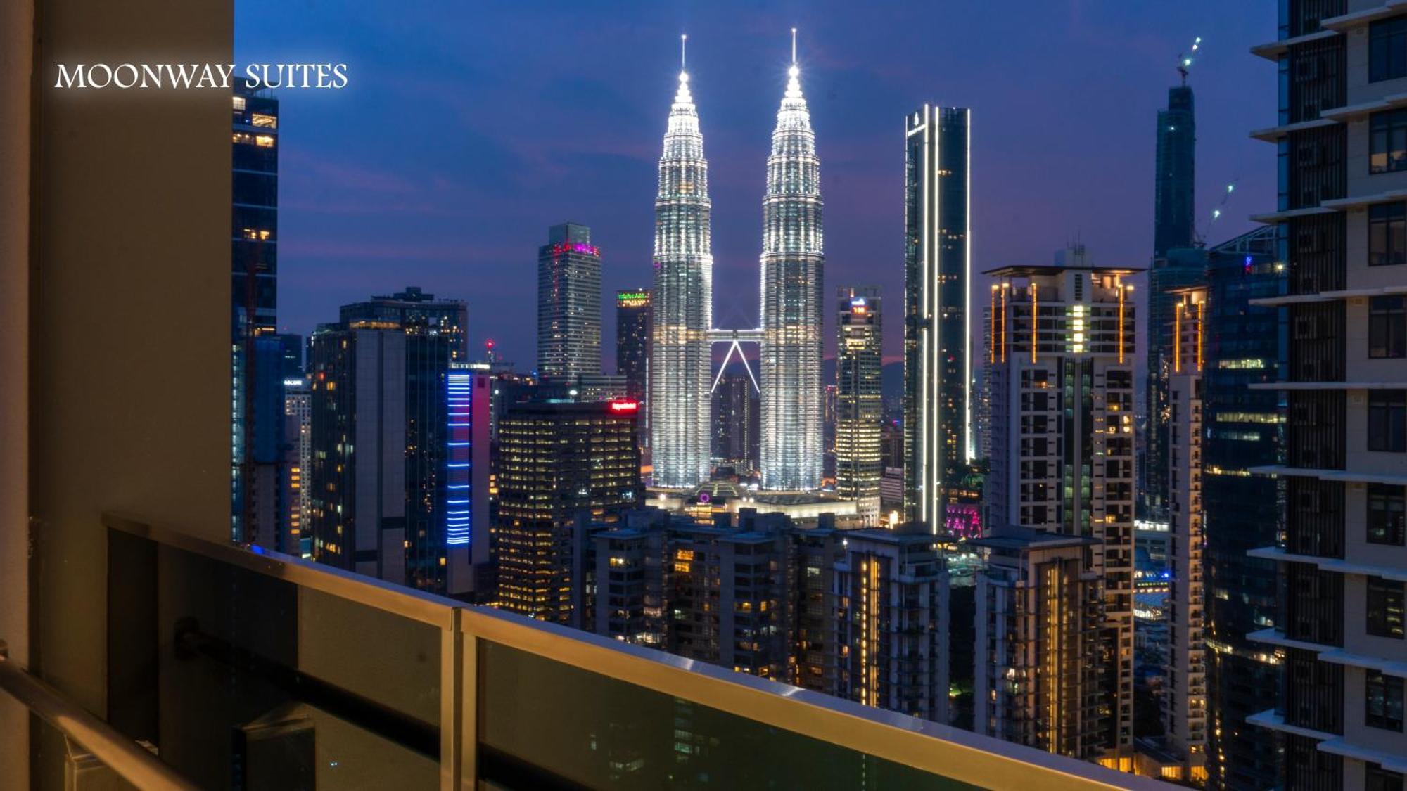 Moonway Suites At Eaton Klcc Куала Лумпур Екстериор снимка