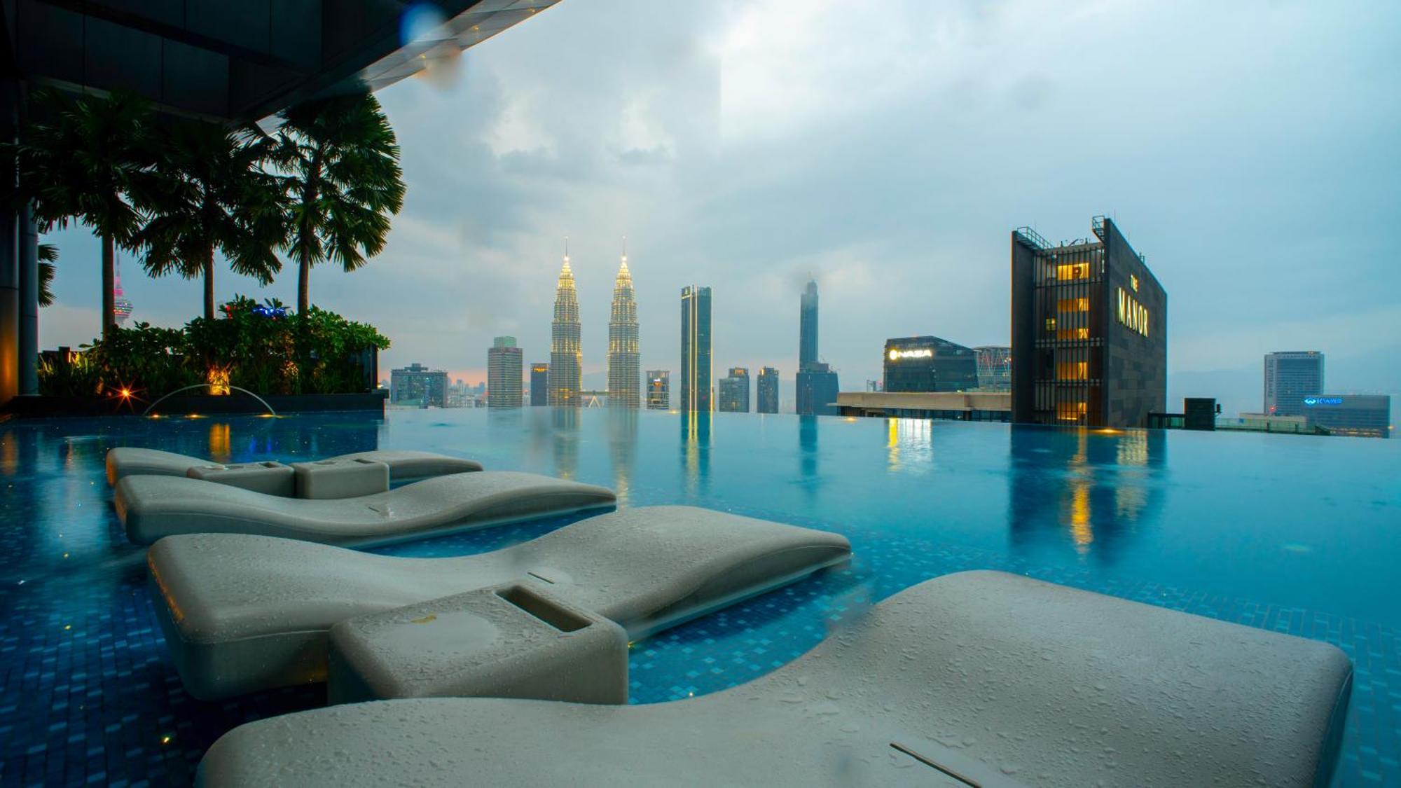 Moonway Suites At Eaton Klcc Куала Лумпур Екстериор снимка